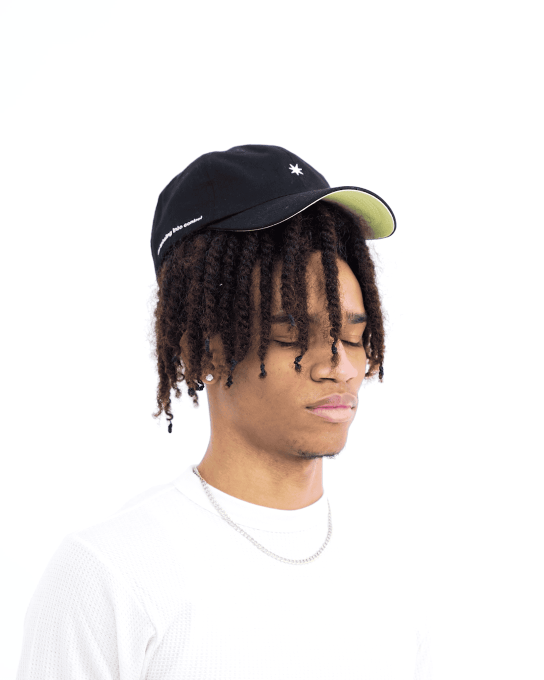 Spiraling Cap (Black)