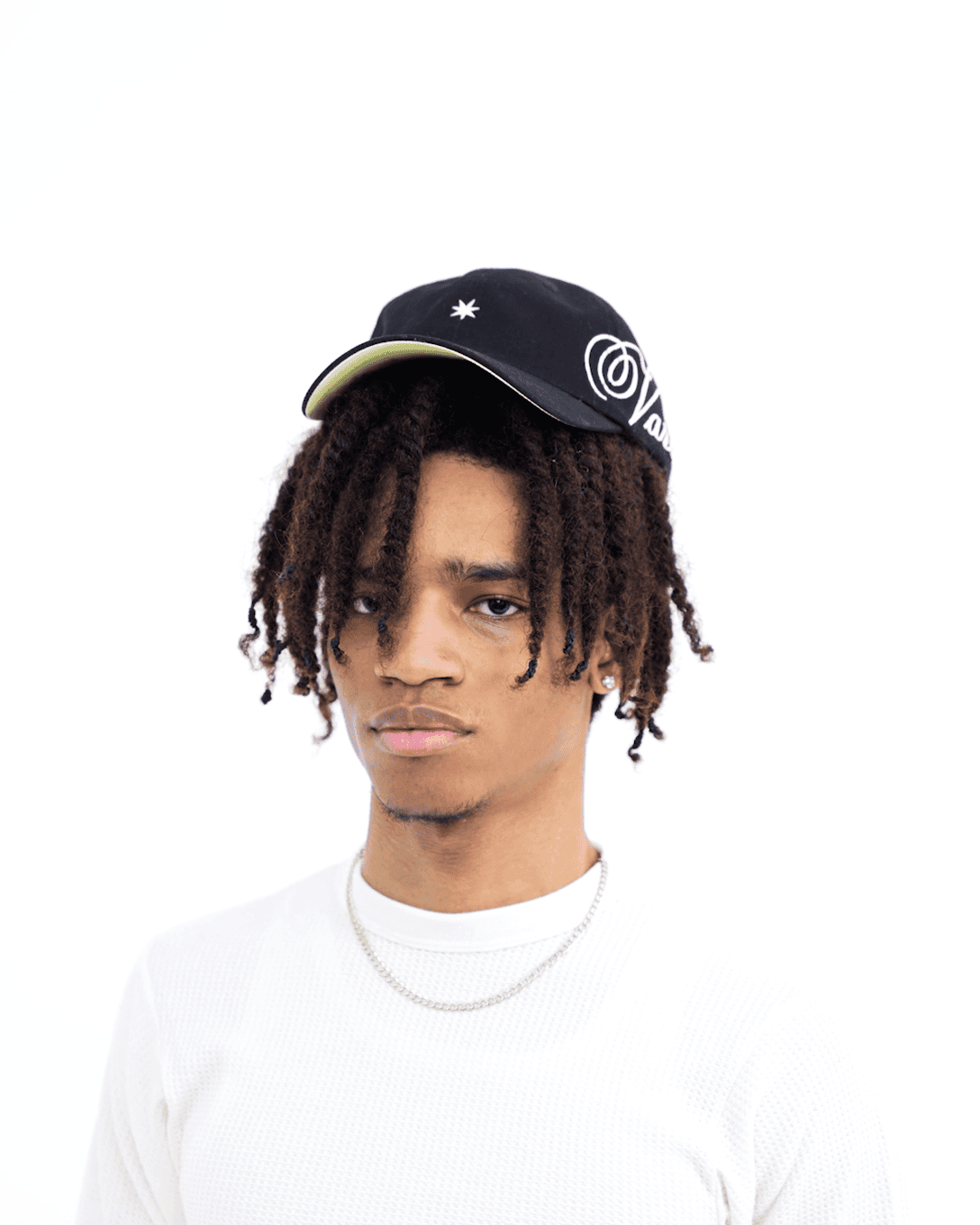 Spiraling Cap (Black)